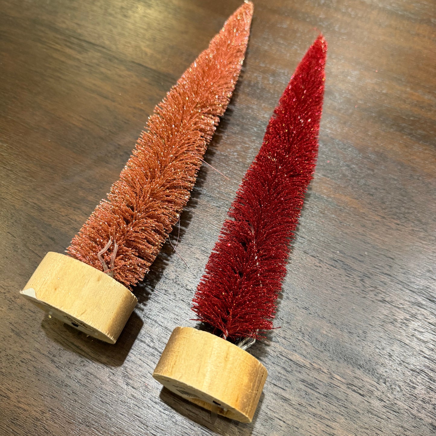 Small Bottle Brush Tree (assorted colors)