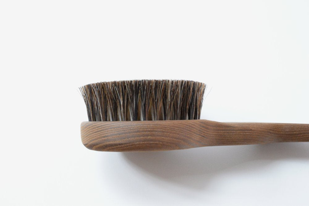 Round Ash Wood Horsehair Brush