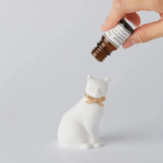 Small Cat Oil Diffuser
