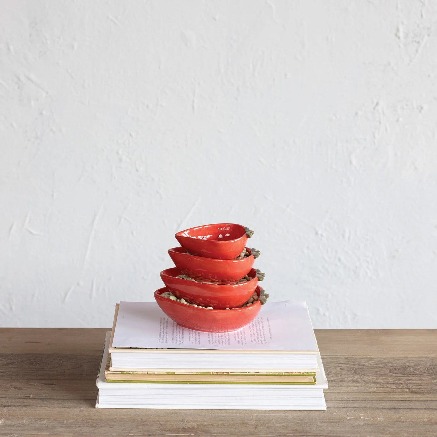 Strawberry Stoneware Measuring Cup Set